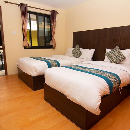 Hotel Dine & Dream Kathmandu Bagian luar foto
