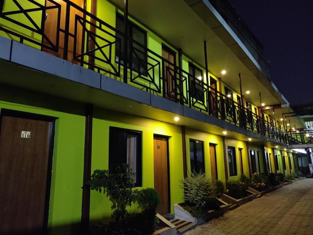 Hotel Dine & Dream Kathmandu Bagian luar foto