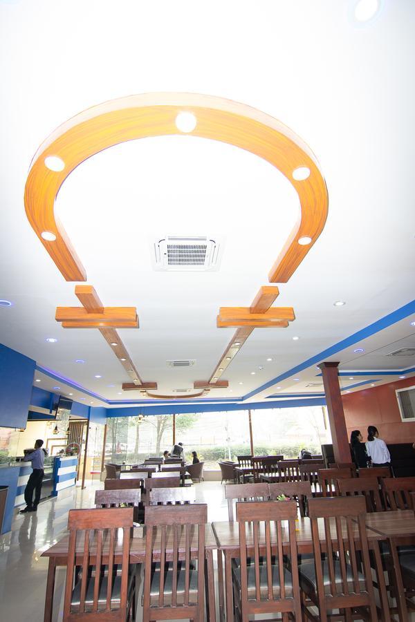 Hotel Dine & Dream Kathmandu Bagian luar foto