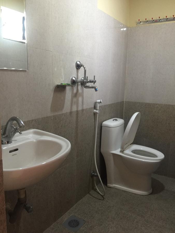 Hotel Dine & Dream Kathmandu Bagian luar foto